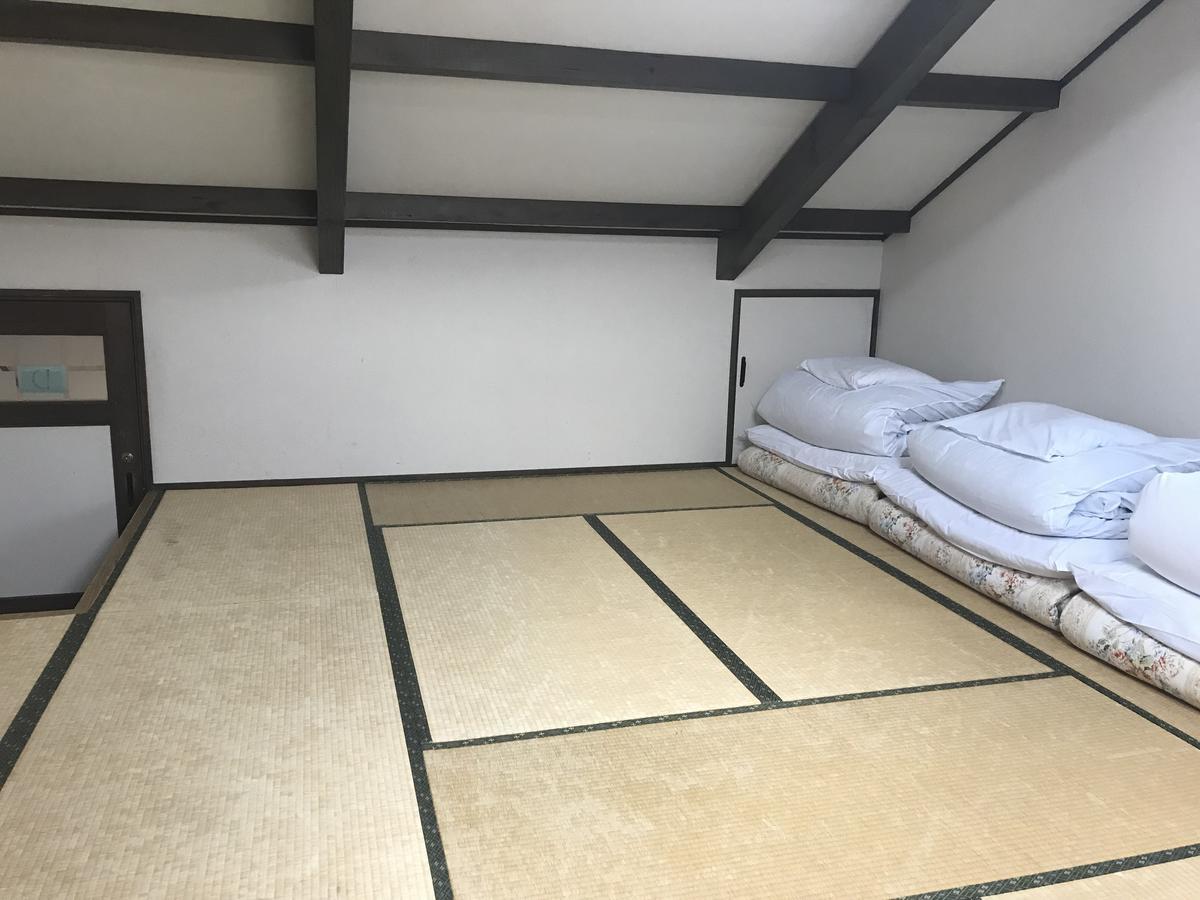 Waraku House Hostel Kyoto Exterior photo